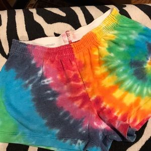 Tie dye short+free tank if purchased b4 weekend